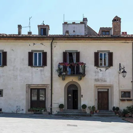 Alojamento de Acomodação e Pequeno-almoço Palazzo Ninci 3*